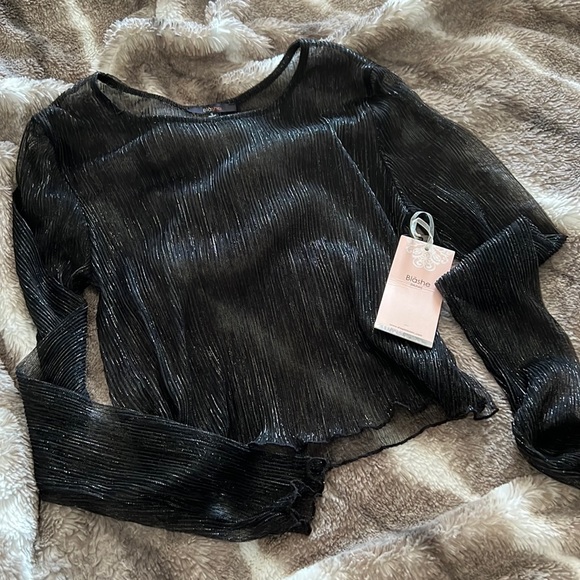 Crinkle Mesh Blouse - Picture 1 of 2